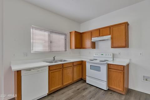 4217 S 59th Dr, Phoenix, AZ 85043 photo 3