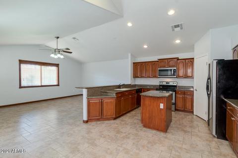 2001 E Arabian Dr, Gilbert, AZ 85296 photo 8
