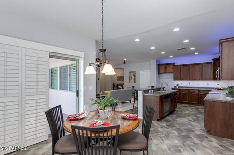 2714 E Rakestraw Ln, Gilbert, AZ 85298 photo 8