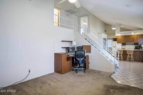 902 E Kerry Ln, Phoenix, AZ 85024 photo 4