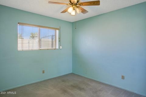 902 E Kerry Ln, Phoenix, AZ 85024 photo 17