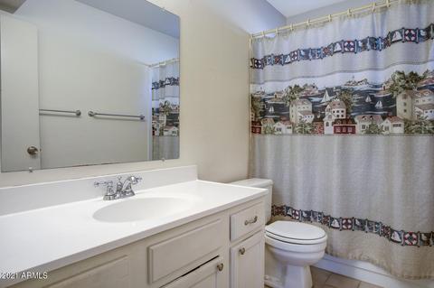 902 E Kerry Ln, Phoenix, AZ 85024 photo 9