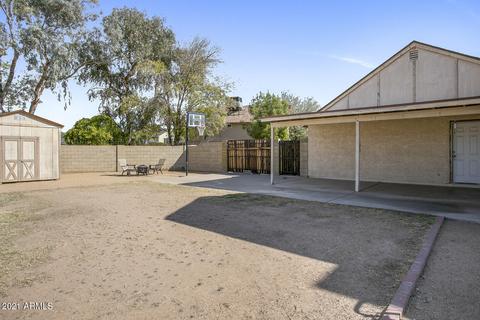 902 E Kerry Ln, Phoenix, AZ 85024 photo 2