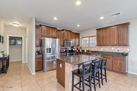 949 E Sourwood Dr, Gilbert, AZ 85298 photo 15