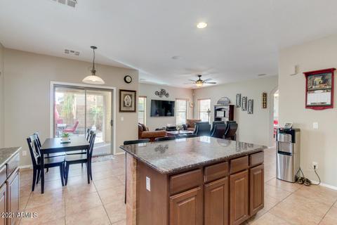949 E Sourwood Dr, Gilbert, AZ 85298 photo 17