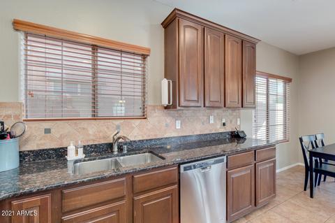 949 E Sourwood Dr, Gilbert, AZ 85298 photo 19