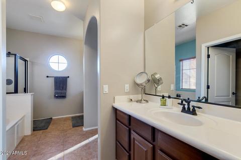 949 E Sourwood Dr, Gilbert, AZ 85298 photo 27
