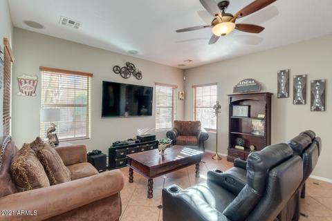 949 E Sourwood Dr, Gilbert, AZ 85298 photo 8