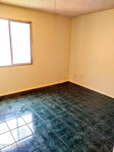 3108 N 68th Ln N, Phoenix, AZ 85033 photo 3