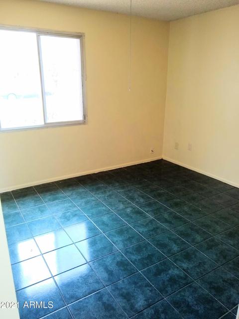 3108 N 68th Ln N, Phoenix, AZ 85033 photo 13