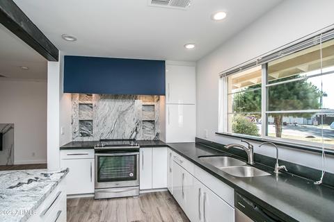 1936 E Missouri Ave, Phoenix, AZ 85016 photo 8