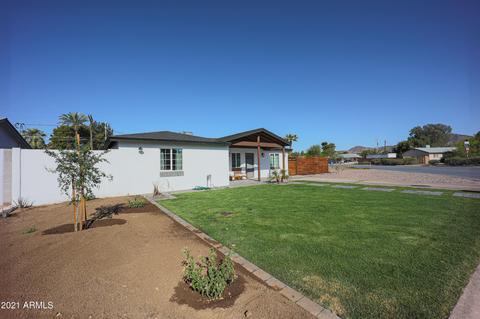 527 E Butler Dr, Phoenix, AZ 85020 photo 2