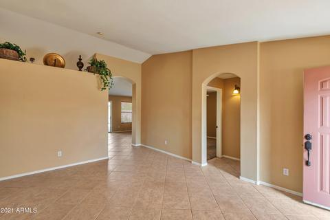 560 W Nopal Ave, Mesa, AZ 85210 photo 8
