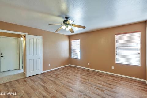 560 W Nopal Ave, Mesa, AZ 85210 photo 9