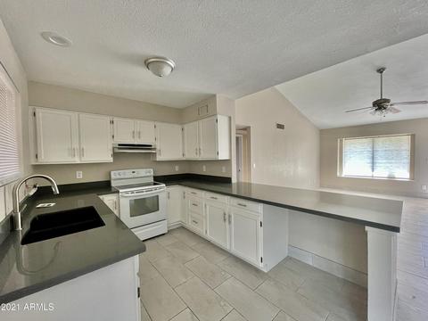 4820 Evergreen St, Mesa, AZ 85205 photo 1