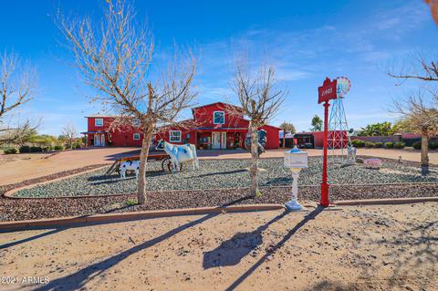 21403 W Cloud Rd, Wittmann, AZ 85361 photo 4