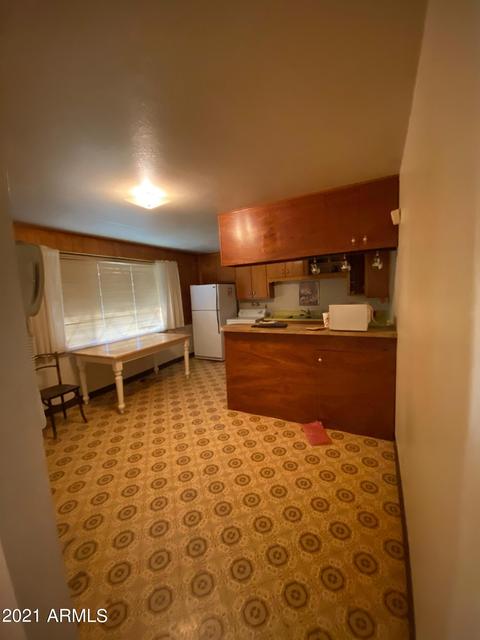 6225 N 36th Dr, Phoenix, AZ 85019 photo 2