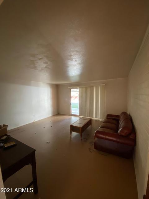 6225 N 36th Dr, Phoenix, AZ 85019 photo 4