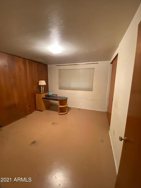 6225 N 36th Dr, Phoenix, AZ 85019 photo 8