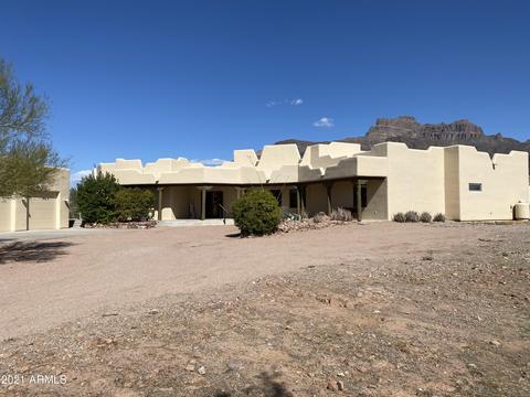 257 S Happy Trail Rd, Apache Junction, AZ 85119 photo 1