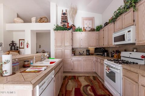 1837 E Catamaran Dr, Gilbert, AZ 85234 photo 11