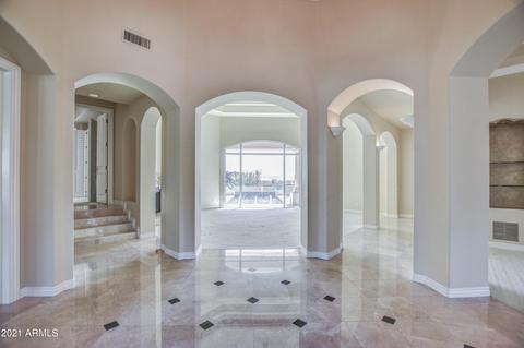 3143 E Ocotillo Rd, Phoenix, AZ 85016 photo 4