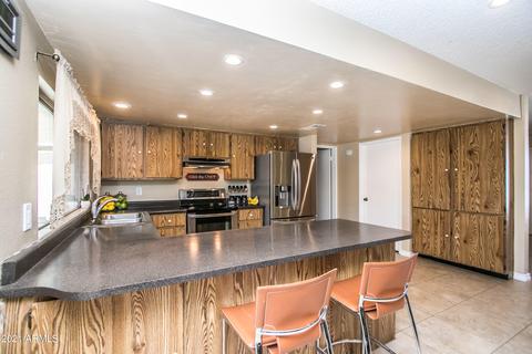 2926 E Michelle Dr, Phoenix, AZ 85032 photo 13