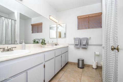 2926 E Michelle Dr, Phoenix, AZ 85032 photo 23