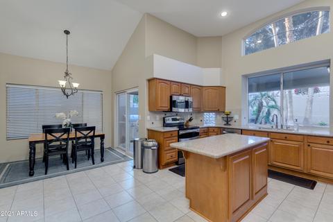 1346 E Thistle Landing Dr, Phoenix, AZ 85048 photo 10