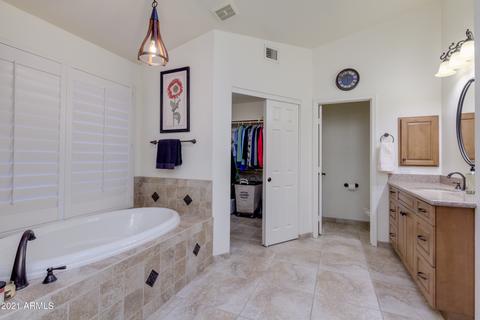 1346 E Thistle Landing Dr, Phoenix, AZ 85048 photo 23