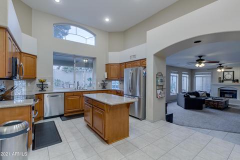1346 E Thistle Landing Dr, Phoenix, AZ 85048 photo 12