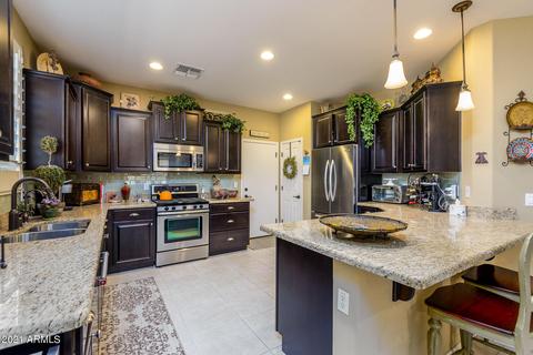 2971 E Ridgewood Ln, Gilbert, AZ 85298 photo 2