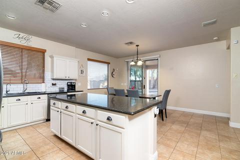 3285 E Powell Ct, Gilbert, AZ 85298 photo 15