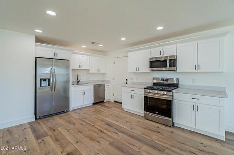 3202 E Captain Dreyfus Ave, Phoenix, AZ 85032 photo 14