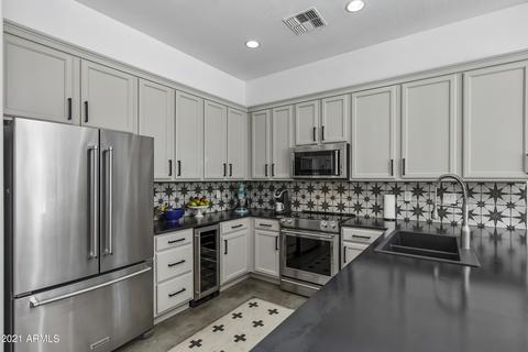 3115 W Languid Ln, Phoenix, AZ 85086