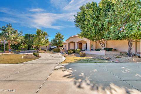 458 S Jared Dr, Gilbert, AZ 85296 photo 3