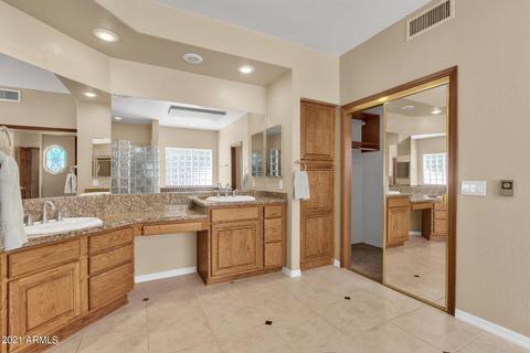 458 S Jared Dr, Gilbert, AZ 85296 photo 26