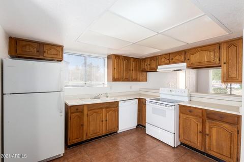2802 E Beck Ln #1, Phoenix, AZ 85032 photo 3