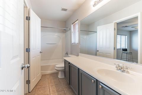 1343 E Walnut Rd, Gilbert, AZ 85298 photo 3