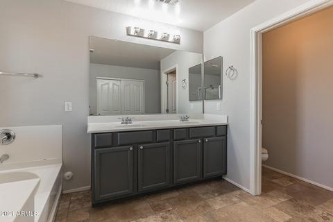 1343 E Walnut Rd, Gilbert, AZ 85298 photo 9
