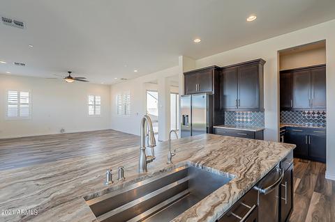 960 E Ladbroke Way, Gilbert, AZ 85297 photo 21