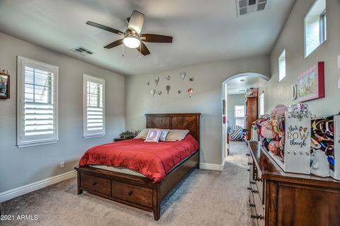 4058 E Thunderheart Ct, Gilbert, AZ 85297 photo 9