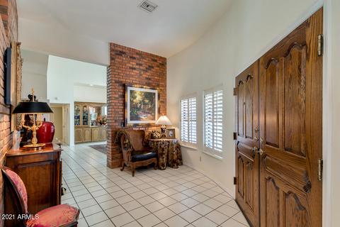 578 E Park Ave, Gilbert, AZ 85234 photo 3