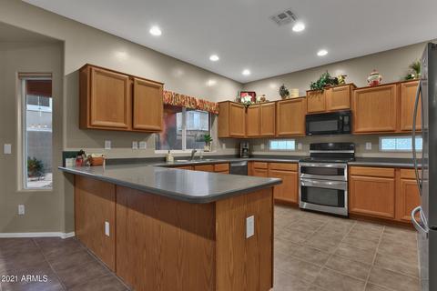 3353 E Baranca Dr, Gilbert, AZ 85297 photo 12