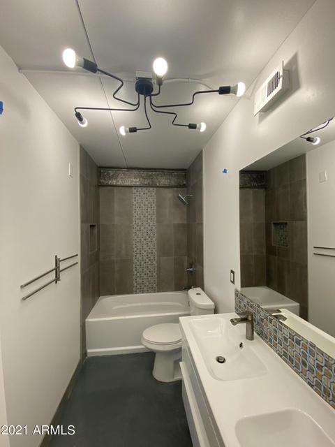 353 E Thomas Rd #C501, Phoenix, AZ 85012 photo 1