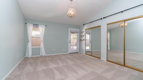 4039 E Morrow Dr, Phoenix, AZ 85050 photo 5