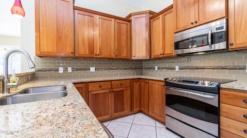 4039 E Morrow Dr, Phoenix, AZ 85050 photo 24