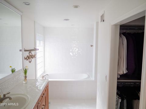 3179 E Rose Ln, Phoenix, AZ 85016 photo 14