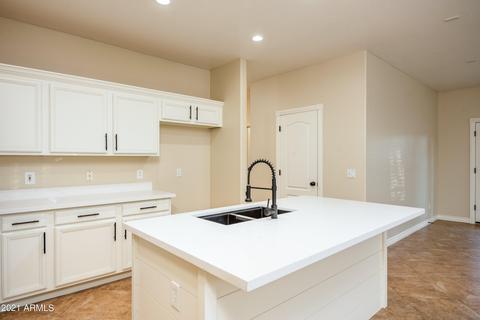 3425 E Joseph Way, Gilbert, AZ 85295 photo 8