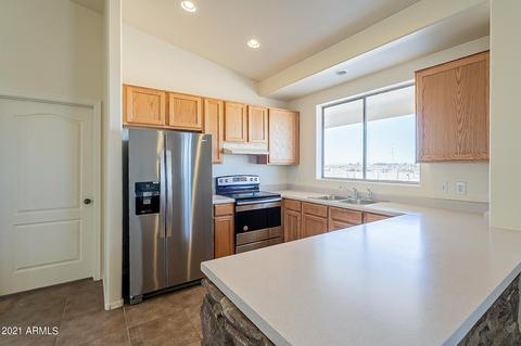 5576 E Sacramento Dr, Coolidge, AZ 85128 photo 3